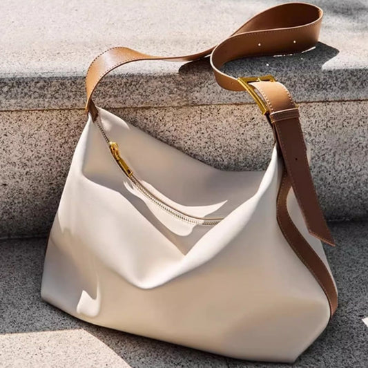 51bbe383-3aae-4193-b809-84eb645b332f-Max