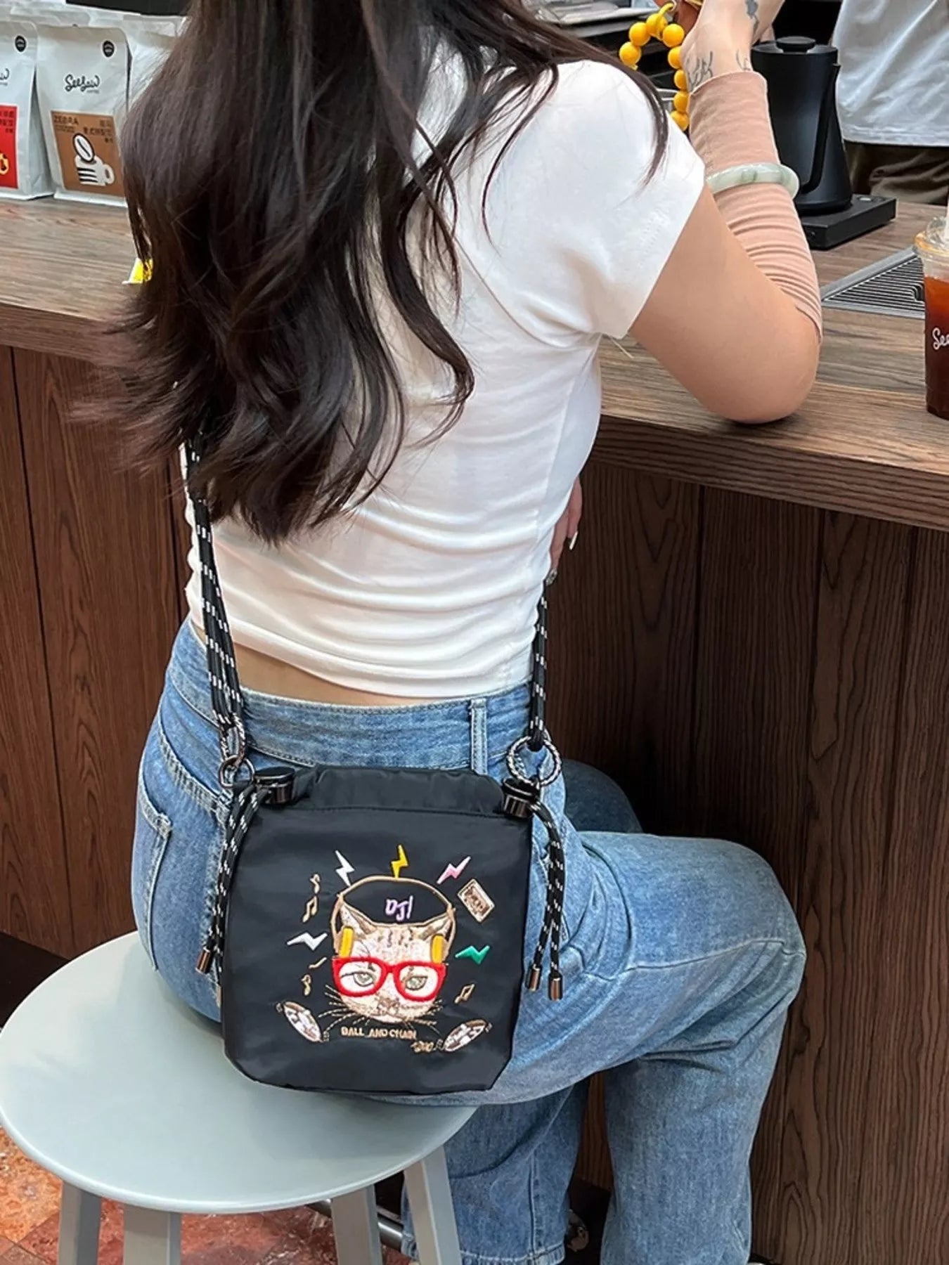 27ab9df91afb4e52a6c9513e3f8a9109-Max-Origin