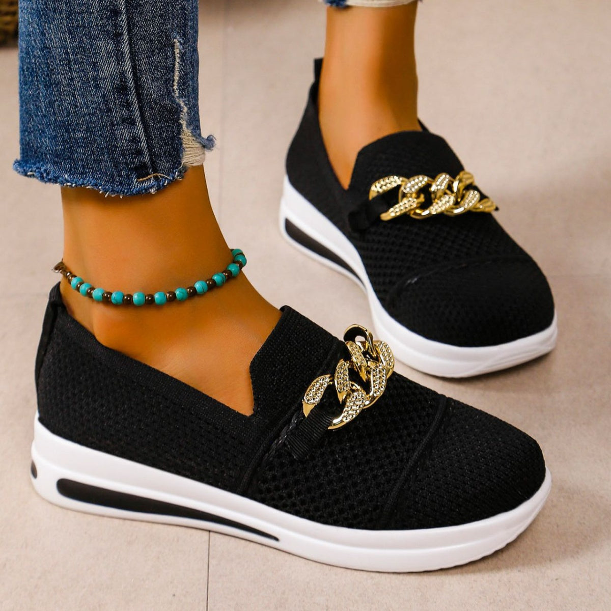 2e42dea0-1bcd-45ec-bee1-5804ef25f5e0-Max