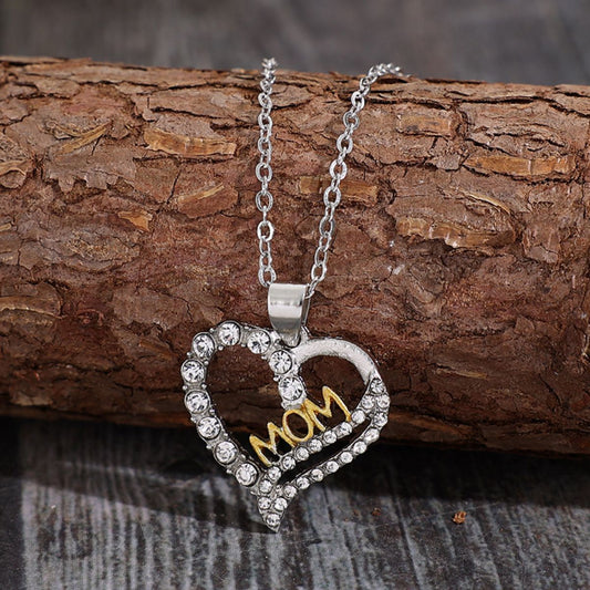 Alloy Inlaid Zircon Heart Pendant Necklace