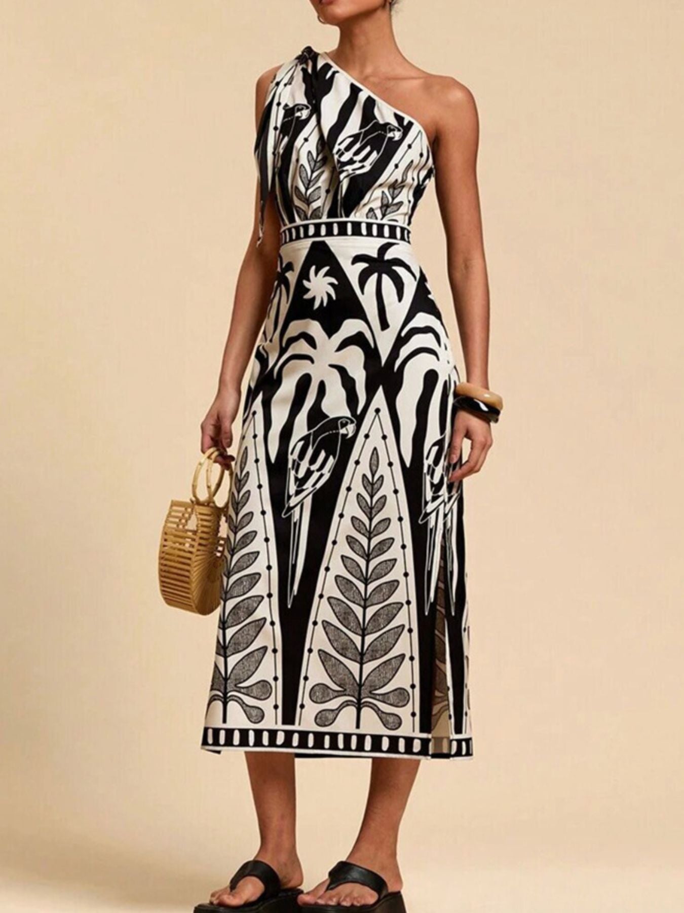 8ac519c9-54a3-4ffc-9a4e-b7e296911bde-Max