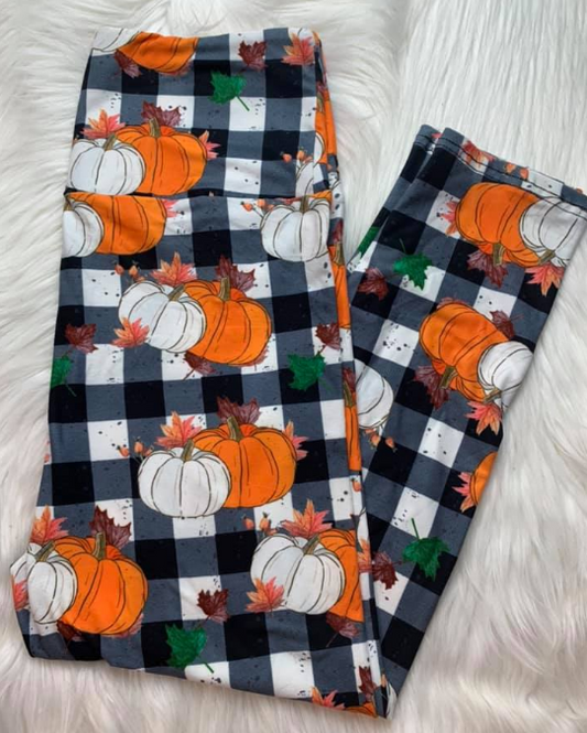 Fall Pumpkin Plaid Leggings OS Fits a 0-12 in Women's Pants (Capri)