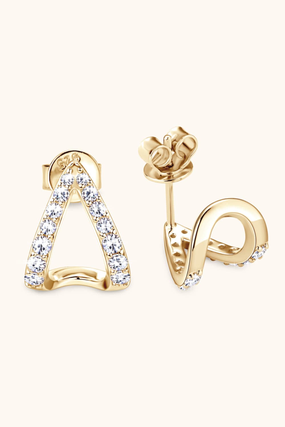 ace0616146f842b88b4881211d63b55a-Max