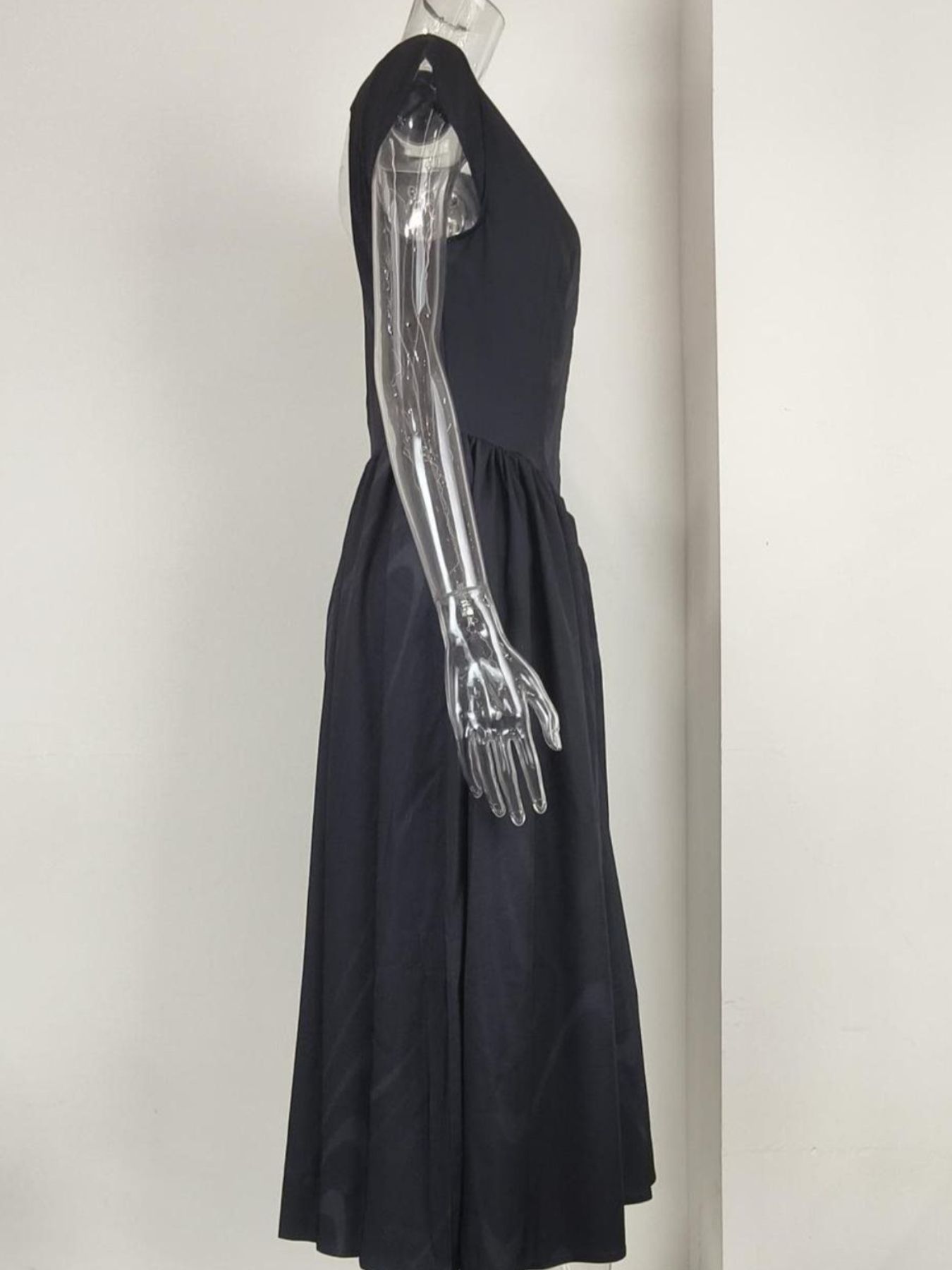 c9a3dbc9-354c-4c13-99a3-29b70e68475c-Max