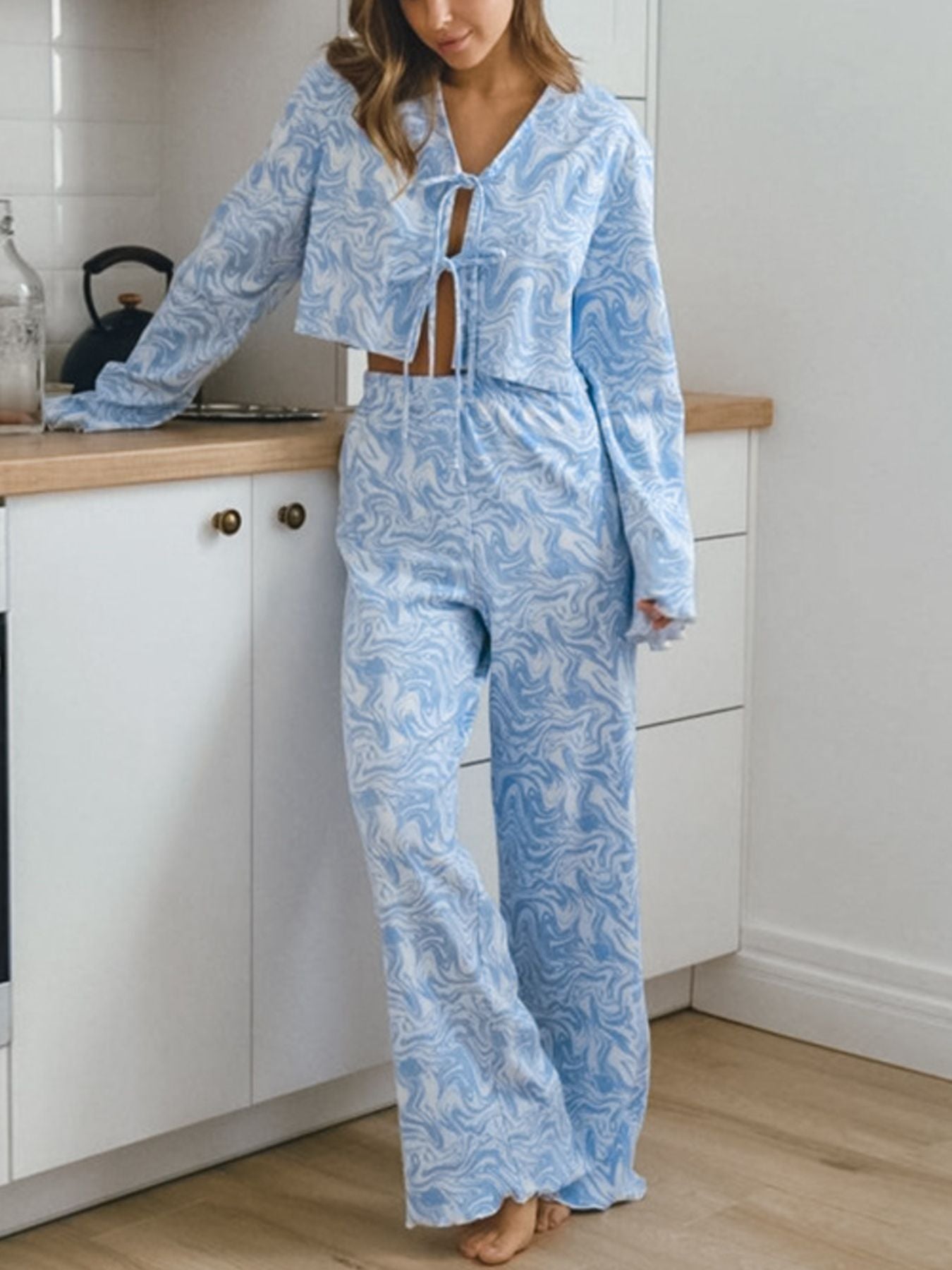 e950a022-76c0-4cb8-a9e9-4b192f0f70e7-Max