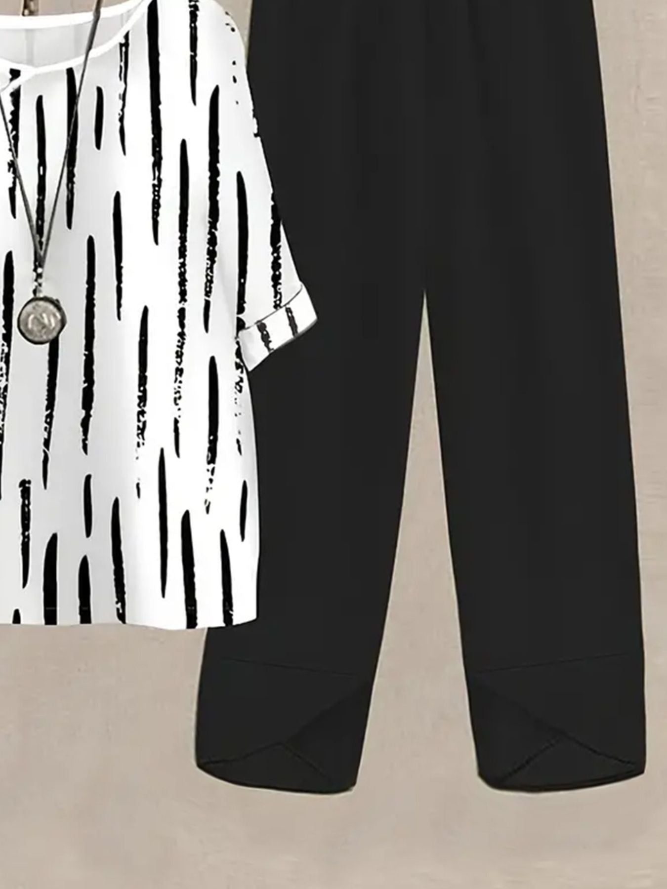 ef753f14-44f2-4641-8856-65bf20612ab7-Max