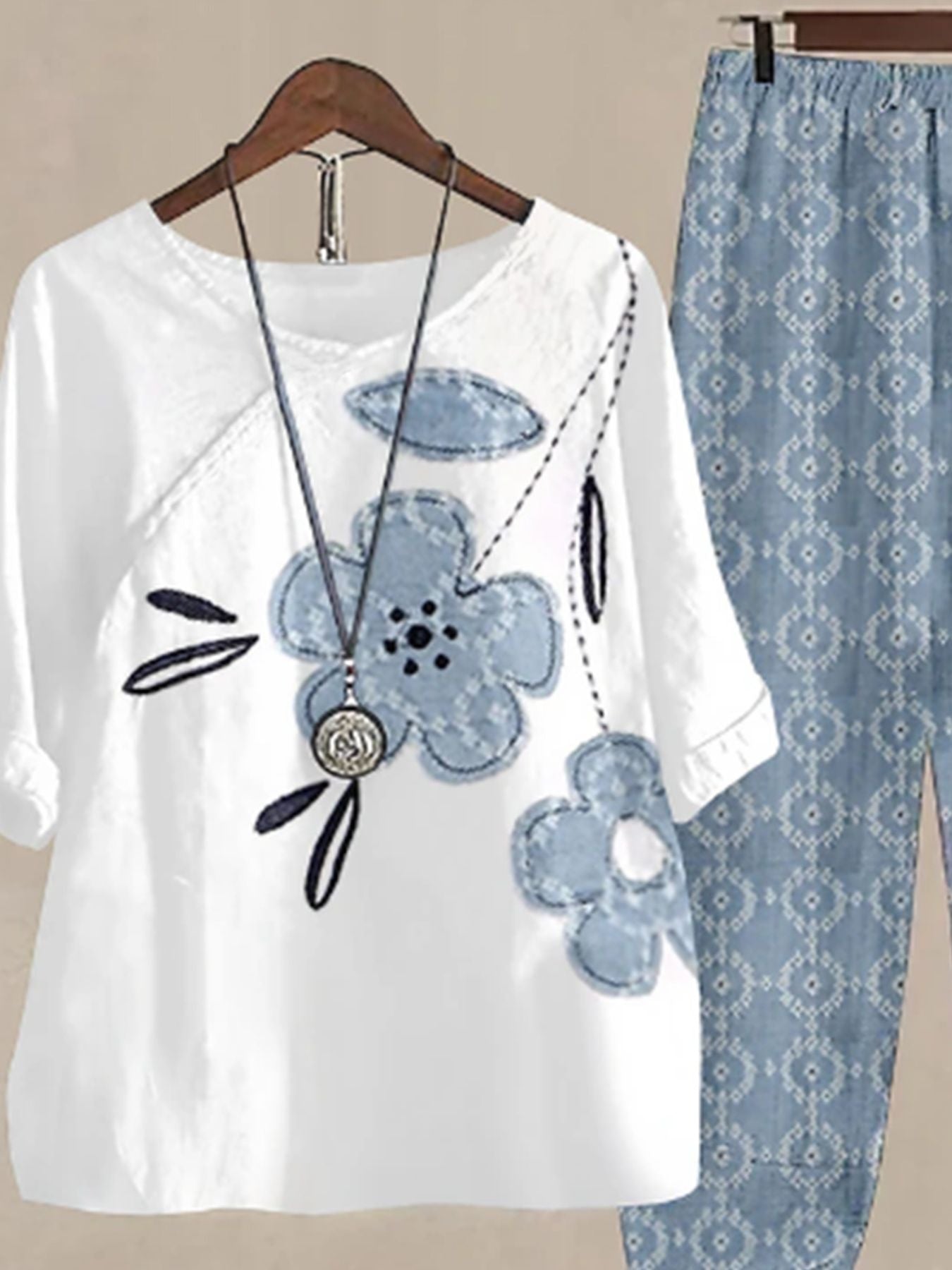 f6094779-7ffb-4a89-beb7-000f01022bd7-Max