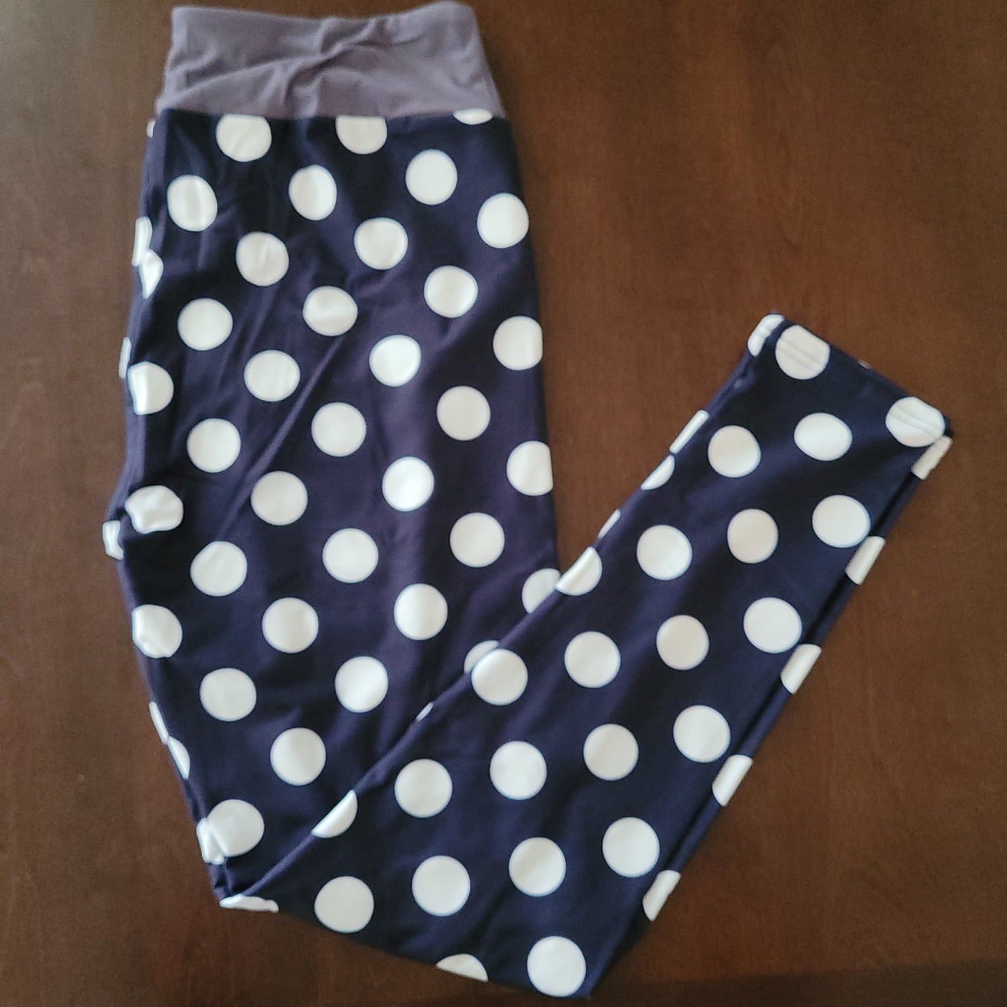 Dotty plus size legging