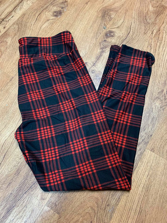 Custom Legging Black Yoga Red & Black Plaid - Keene's