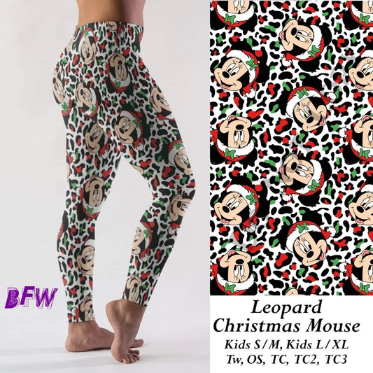 Leopard Christmas Mouse Capris and loungers with pockets