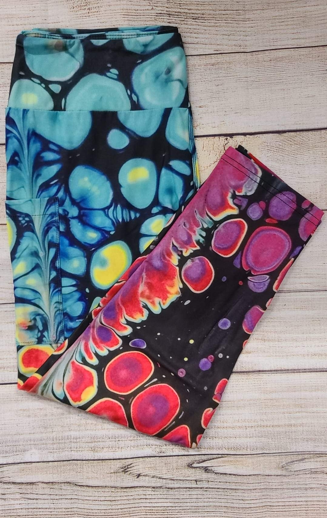 Bubbles leggings and capris with pockets.