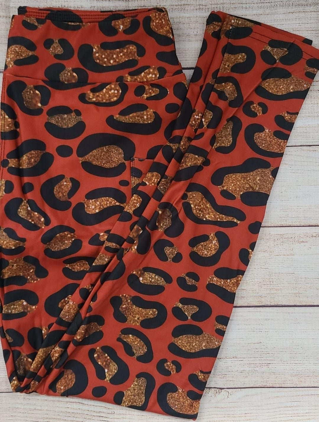 Wild Leopard leggings with pockets